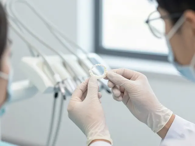 Kde a jak vyřešit platbu za zirkonovou korunku: Průvodce pro pacienty